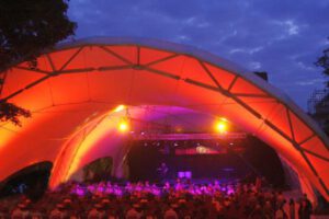 Zelthalle und Theatersaal UFA-Fabrik in Berlin